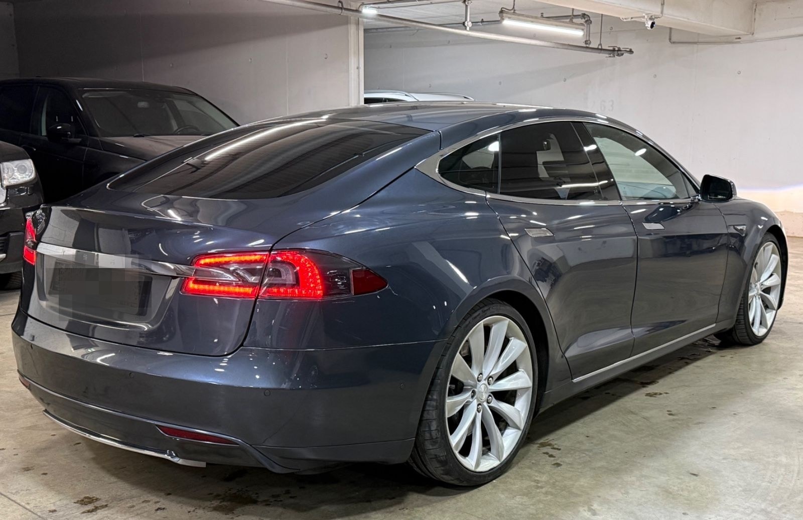 Tesla Model S Dual Navi~Klima~Xenon~Teilleder foto 2