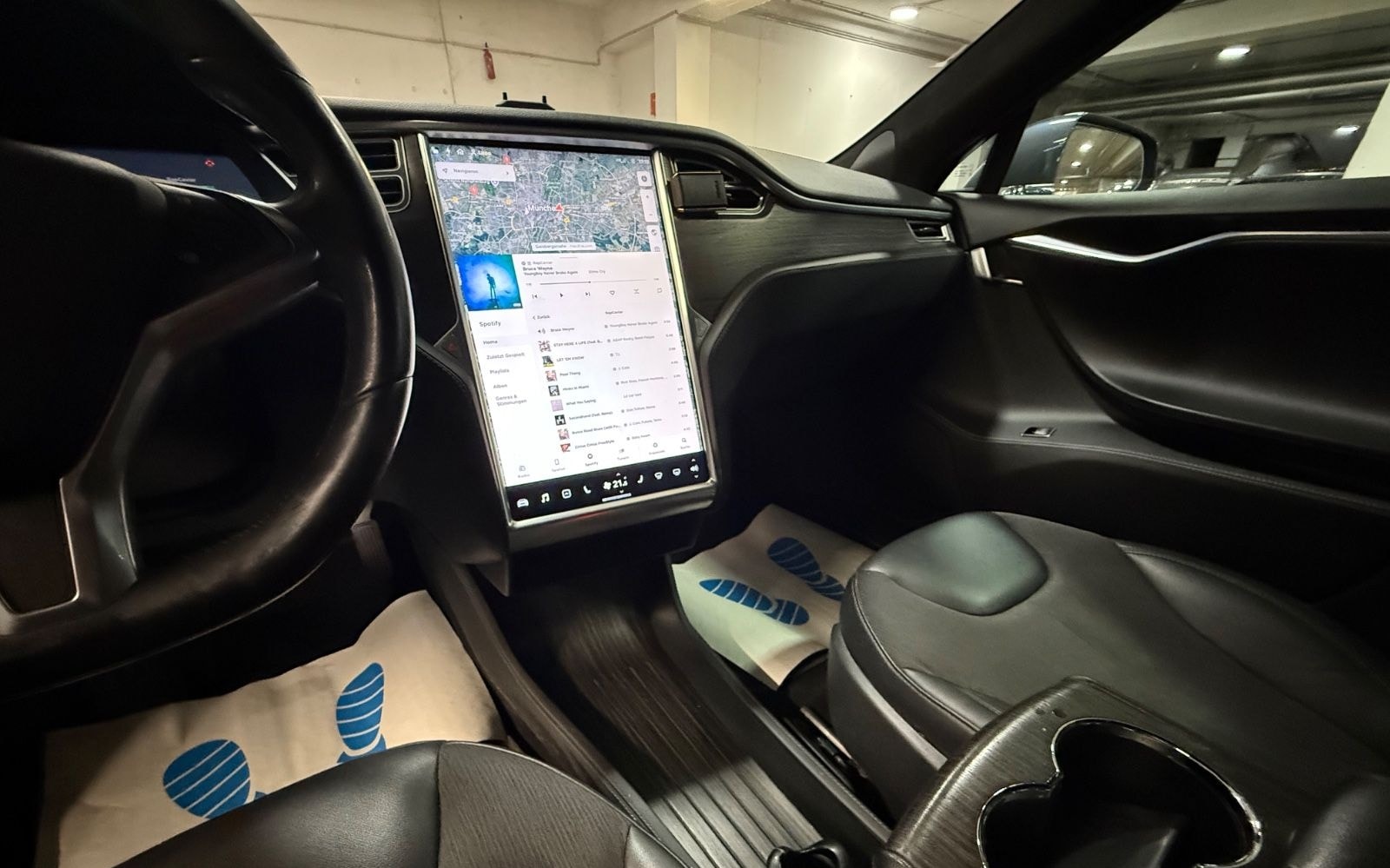 Tesla Model S Dual Navi~Klima~Xenon~Teilleder foto 16