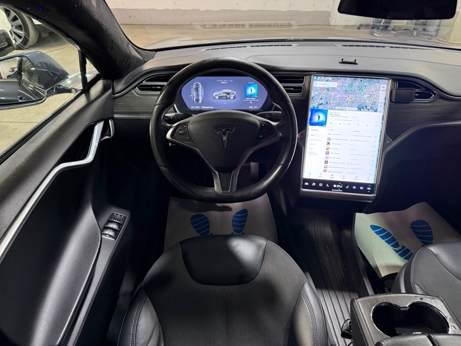 Tesla Model S Dual Navi~Klima~Xenon~Teilleder foto 17