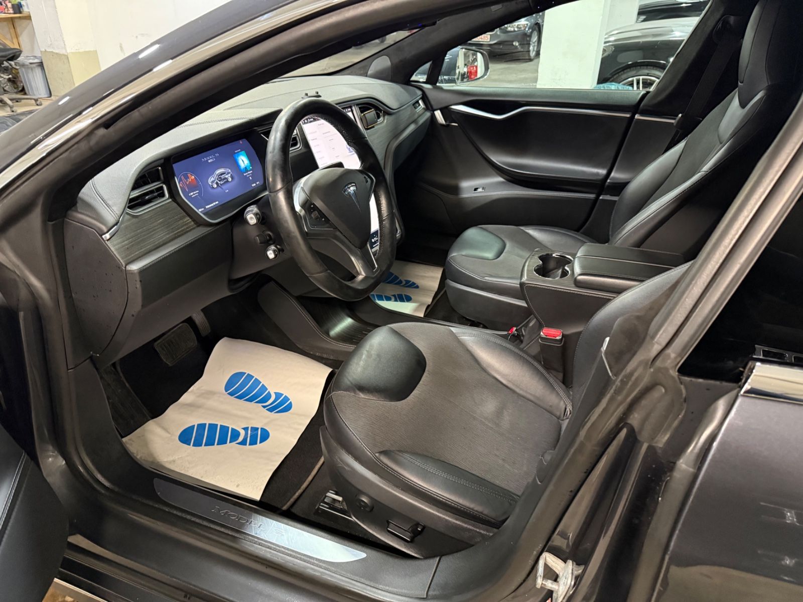 Tesla Model S Dual Navi~Klima~Xenon~Teilleder foto 8