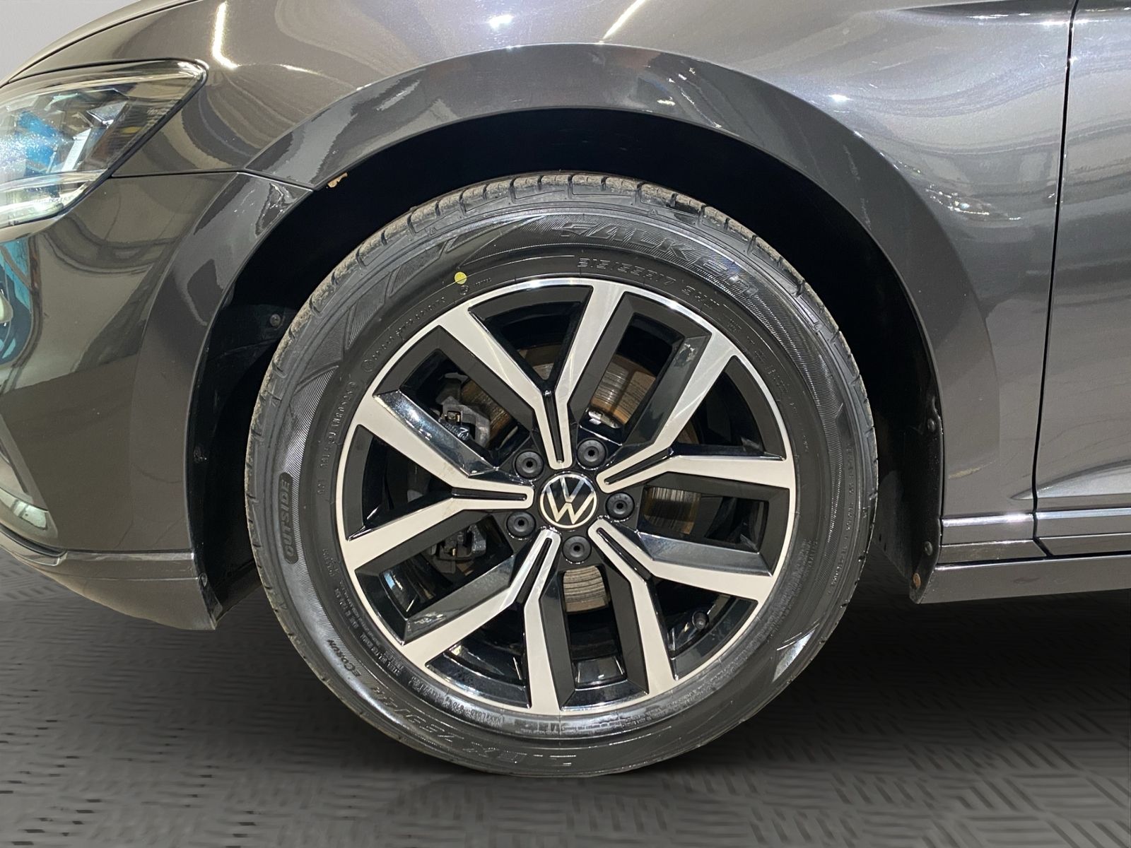 Volkswagen Passat Variant 2.0 TDI DSG Business / Navi LED A foto 18