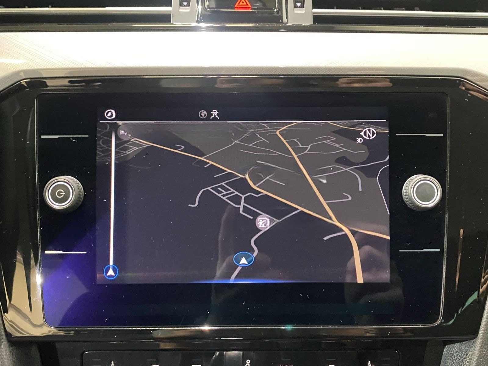 Volkswagen Passat Variant 2.0 TDI DSG Business / Navi LED A foto 7