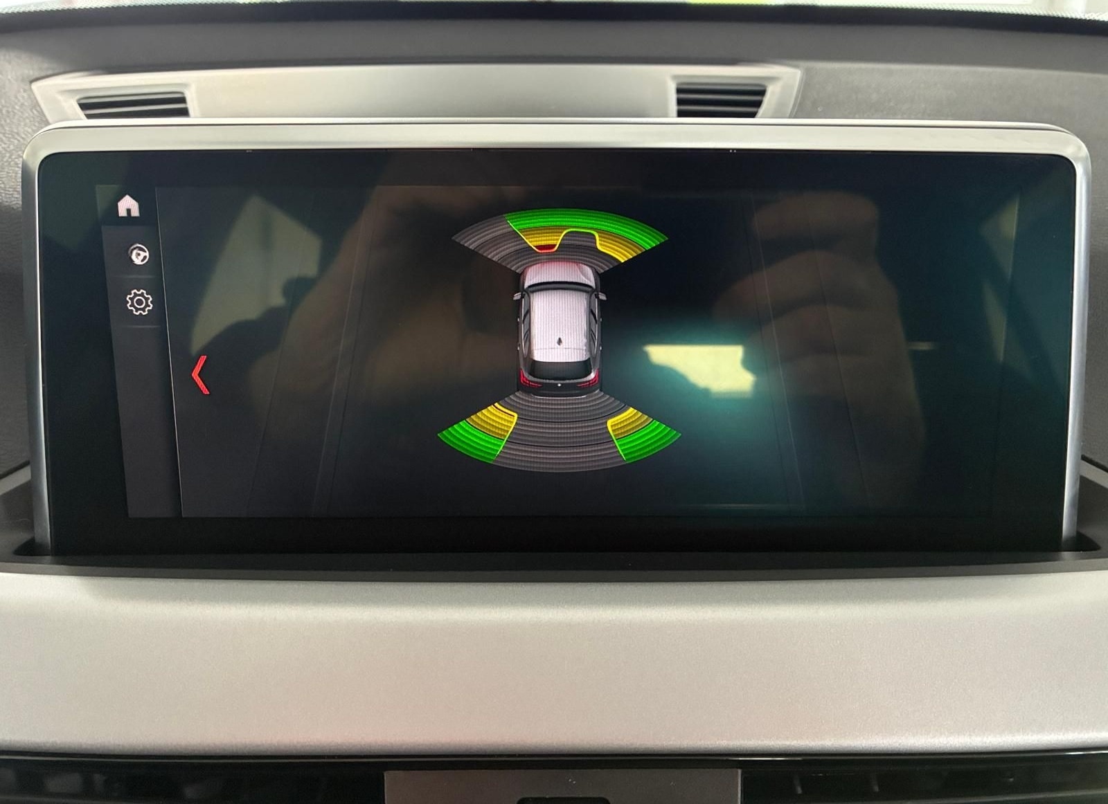 BMW X1 sDrive 18 d Advantage LED NAVI PDC SHZ AHK foto 14