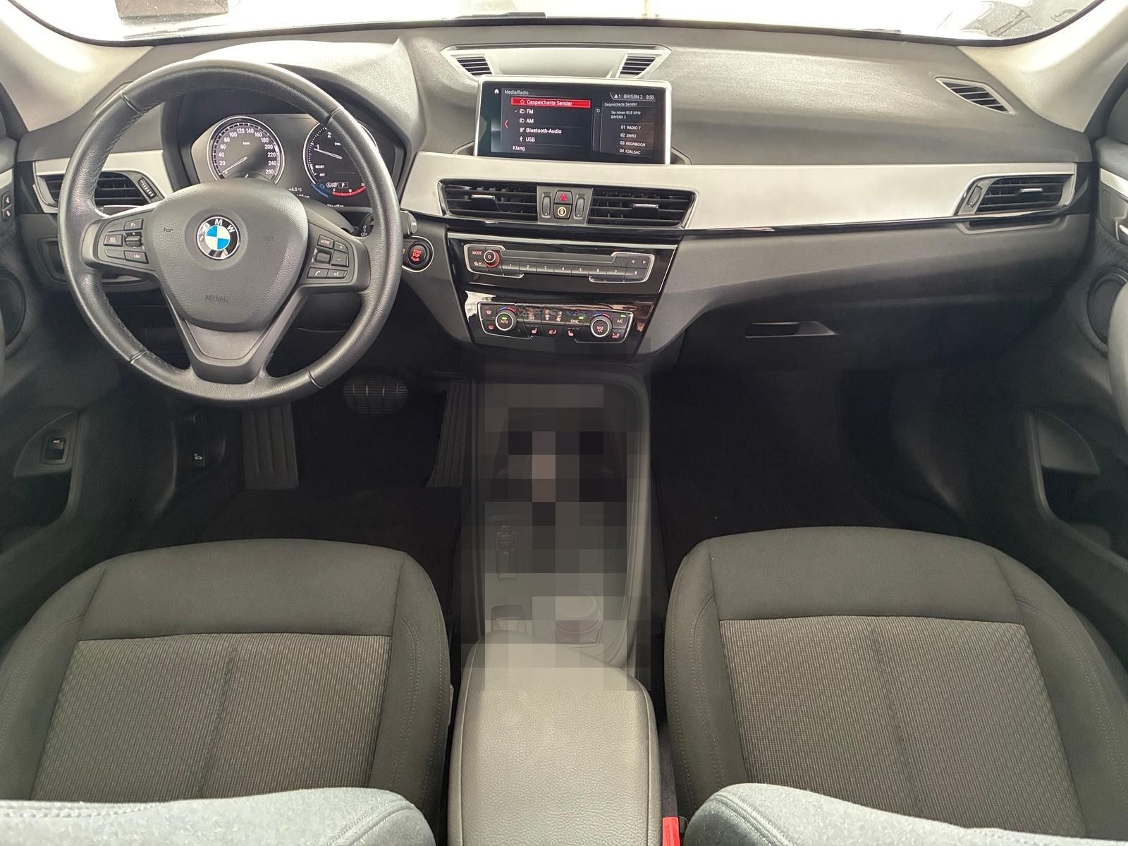 BMW X1 sDrive 18 d Advantage LED NAVI PDC SHZ AHK foto 25