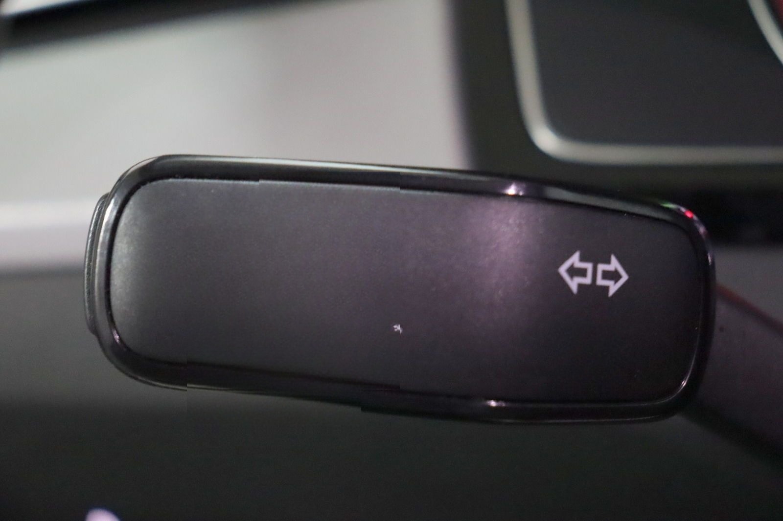 Volkswagen Passat Variant GTE eHybrid STHZG CAM AHK LED KEY foto 23