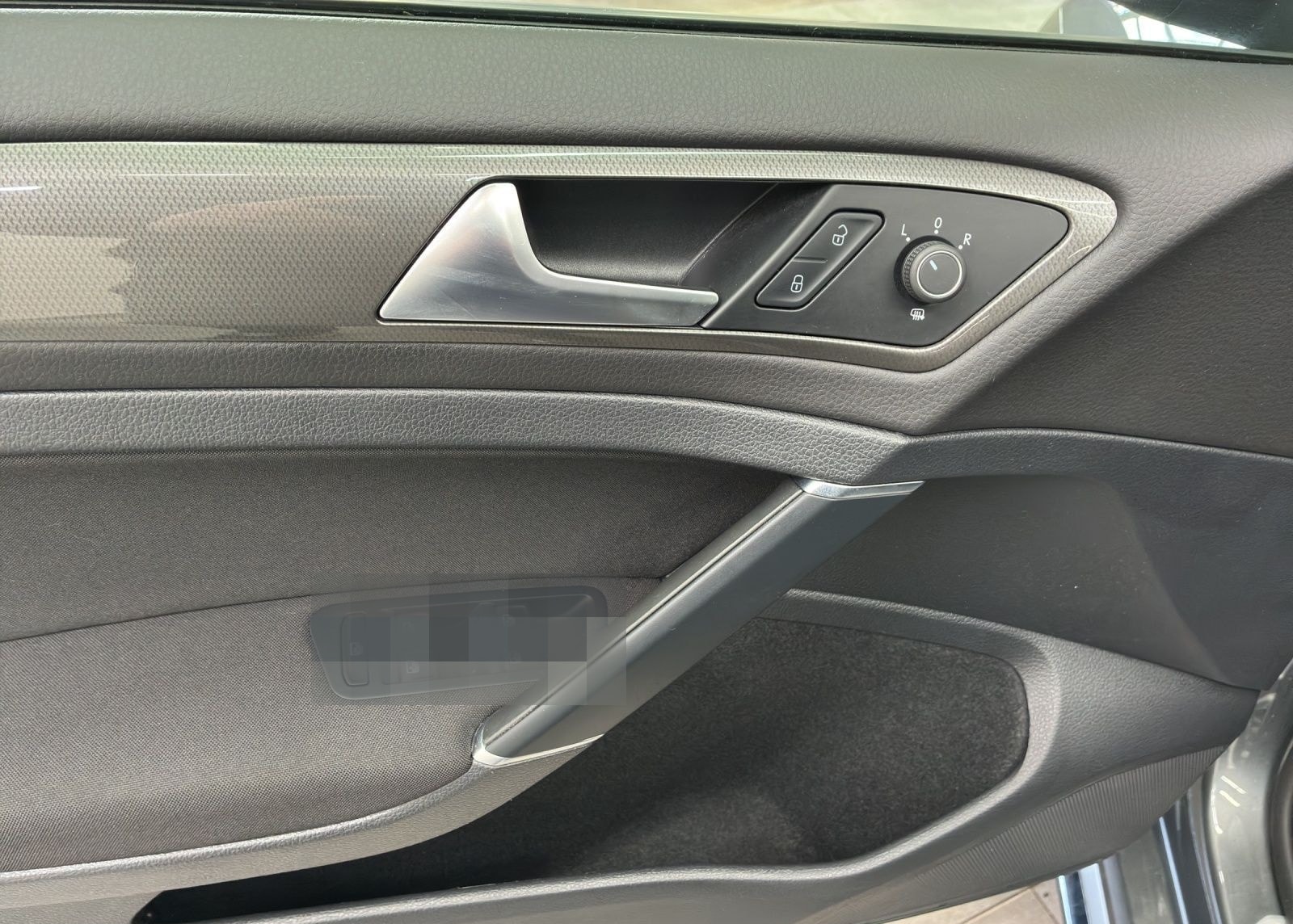 Volkswagen Golf 1.5 TSI DSG IQ.DRIVE PANO NAVI ACC PDC+ PRI foto 9