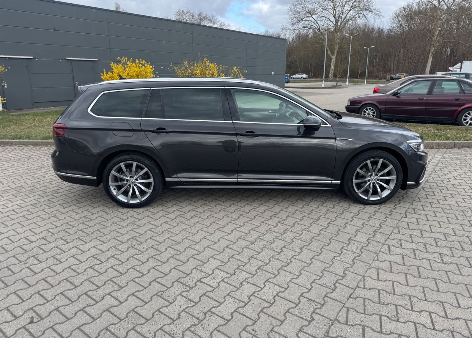 Volkswagen VW Passat R LINE*NAVI*MATRIX*R-KAM*ACC*ALCANTARA foto 4