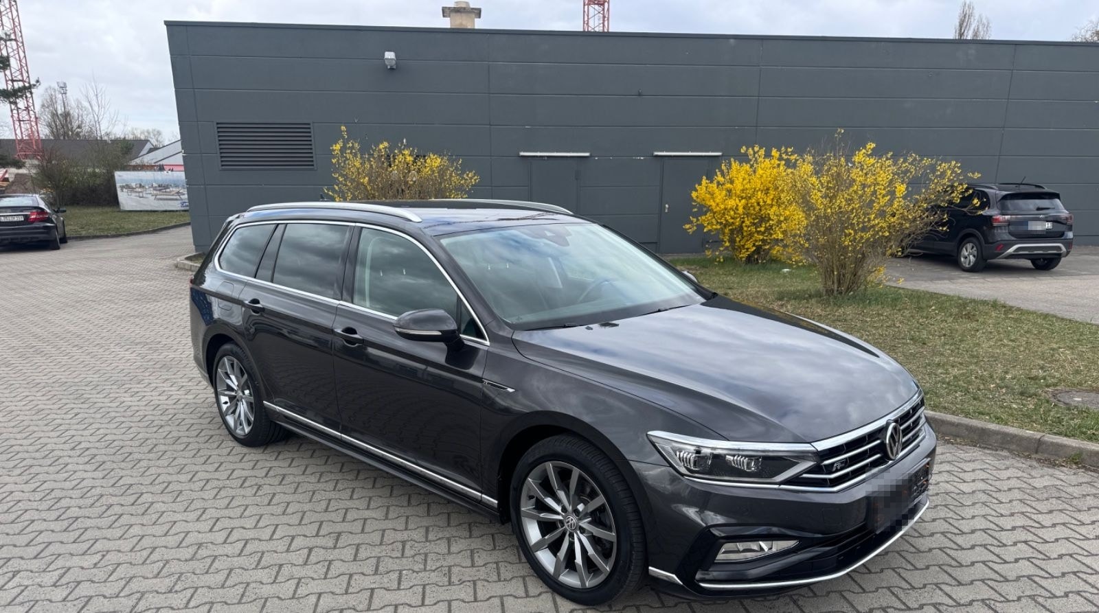 Volkswagen VW Passat R LINE*NAVI*MATRIX*R-KAM*ACC*ALCANTARA foto 1