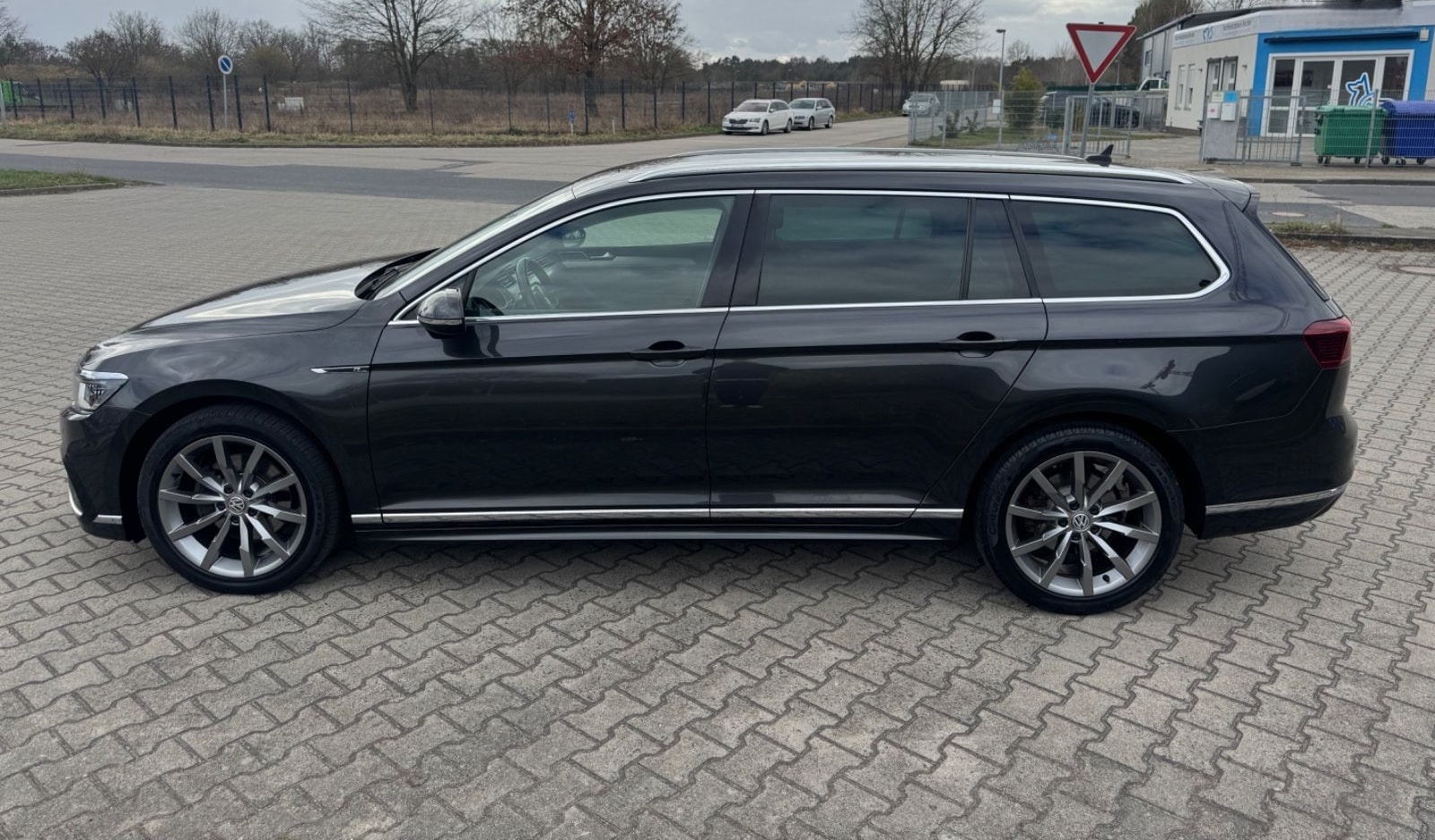 Volkswagen VW Passat R LINE*NAVI*MATRIX*R-KAM*ACC*ALCANTARA foto 8