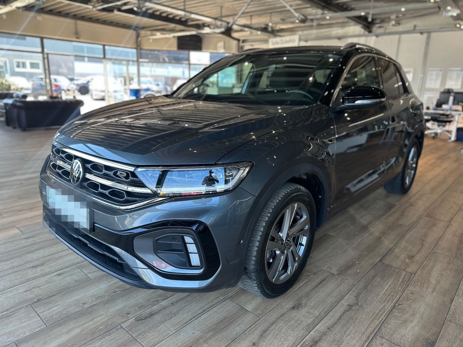 Volkswagen T-Roc R-Line/NAVI/KAMERA/TEMPOMAT/SHZ foto 3