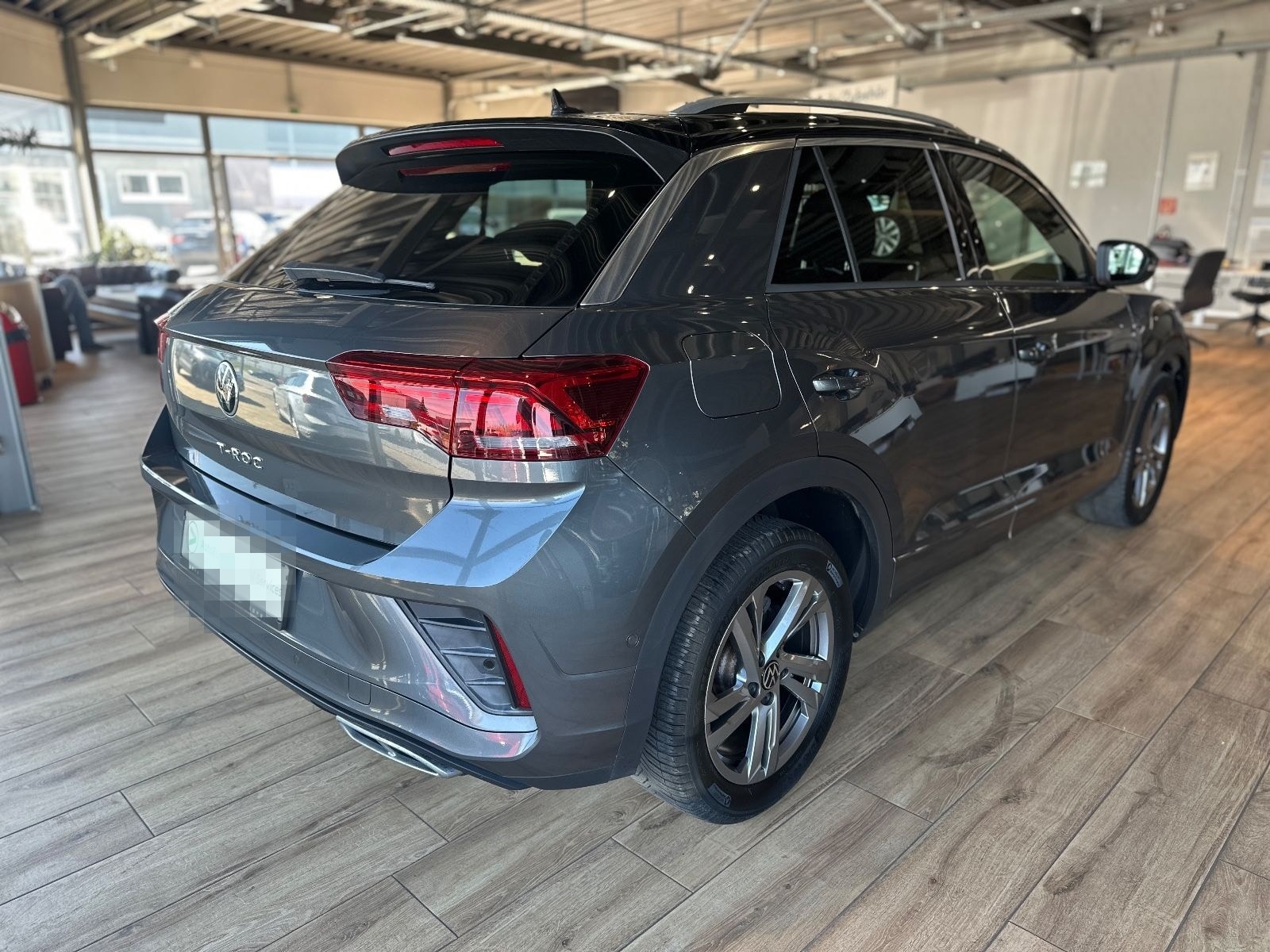 Volkswagen T-Roc R-Line/NAVI/KAMERA/TEMPOMAT/SHZ foto 4