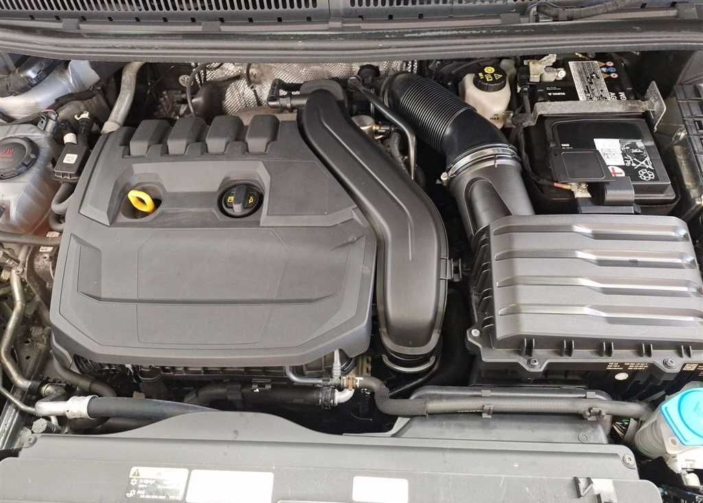 Volkswagen Caddy Kombi 1.5 TSI  Navi LED AHK foto 24