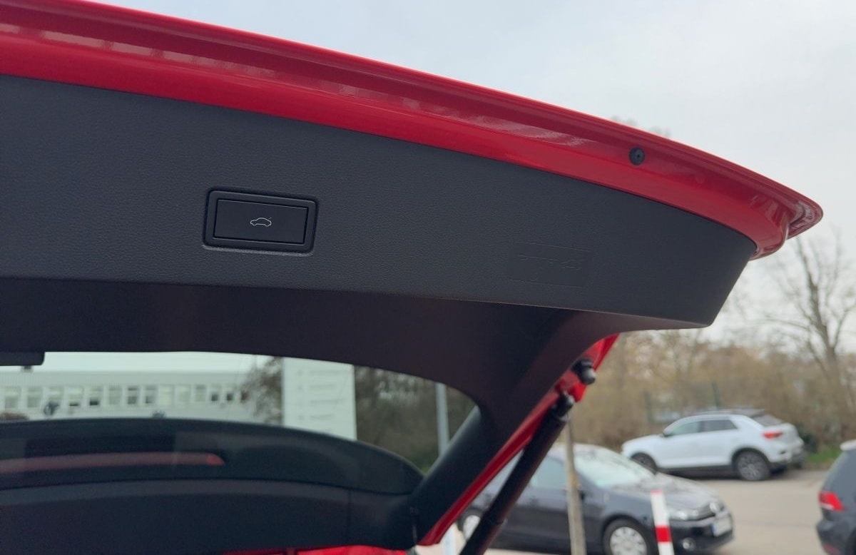 Volkswagen T-Roc 1.5 TSI DSG Sport LED SHZ ACC PDC foto 14