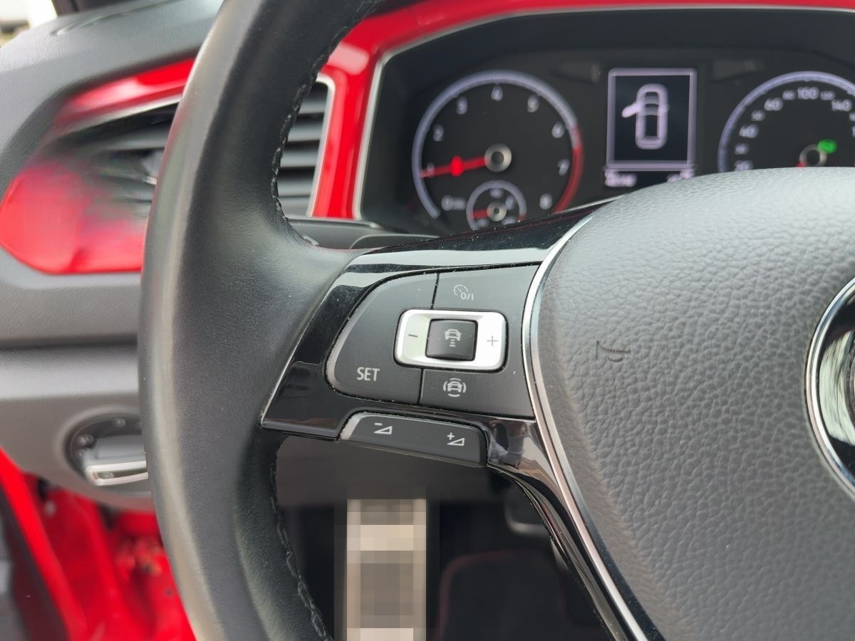 Volkswagen T-Roc 1.5 TSI DSG Sport LED SHZ ACC PDC foto 15