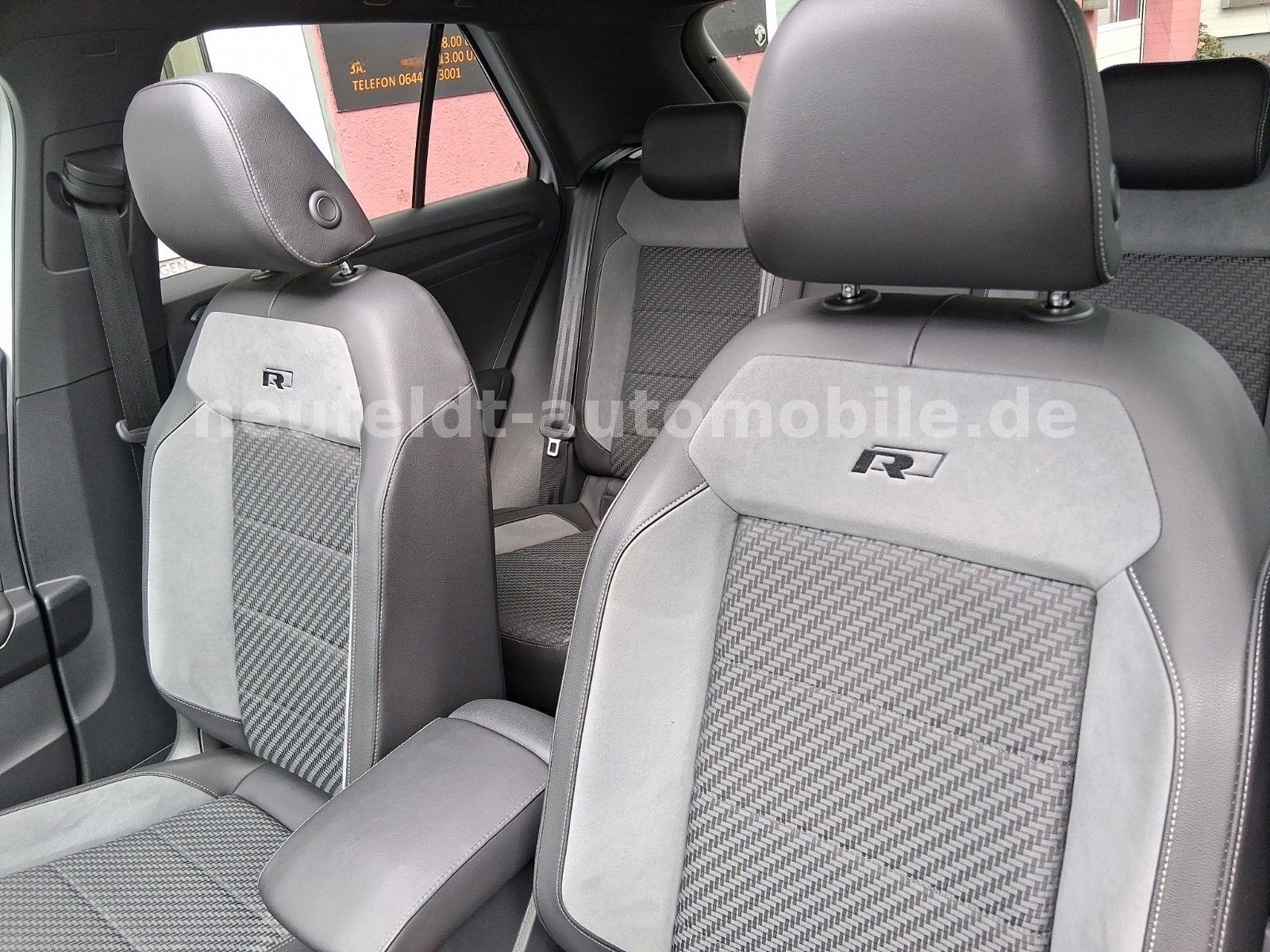 Volkswagen T-Roc Sport R-Line, Pano, 19Zoll, 1.Hand foto 17