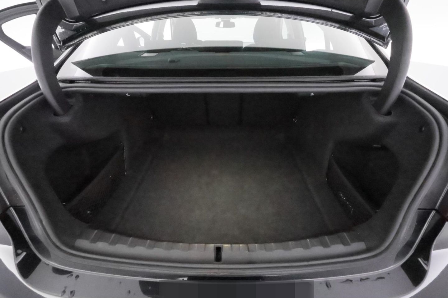 BMW 318 d Lim. Steptronic Advantage +LED+NAVI+SHZ+ foto 19