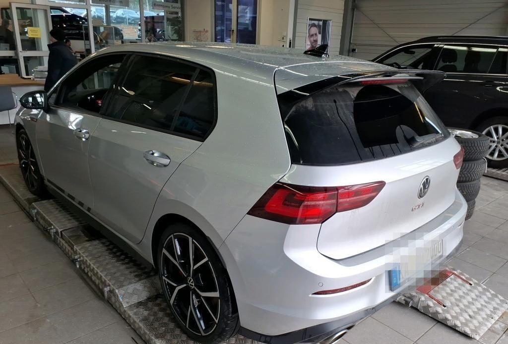 Volkswagen GOLF GTI CLUBSPORT/BLACK STYLE 19Z/IQ-L/ACC/KAM. foto 8