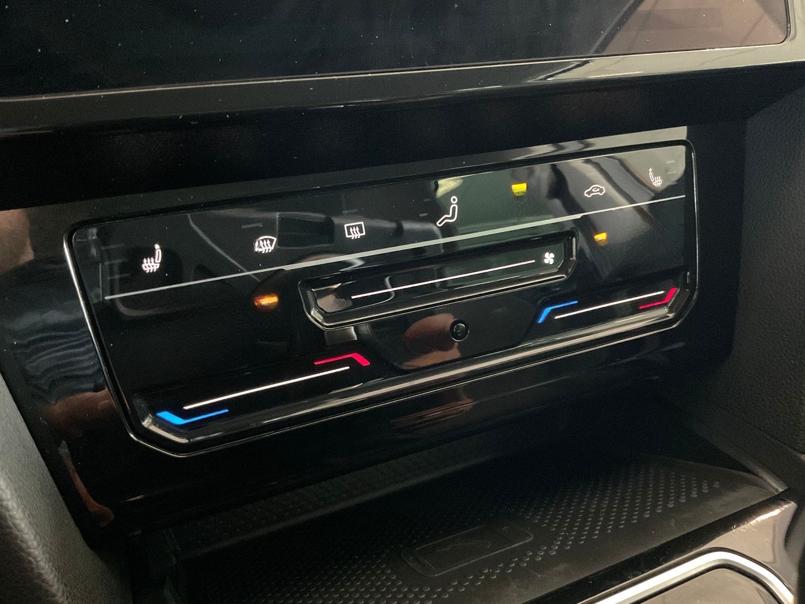 Volkswagen Passat Variant 2.0 TDI Business AHK/KAMERA/SPUR foto 16