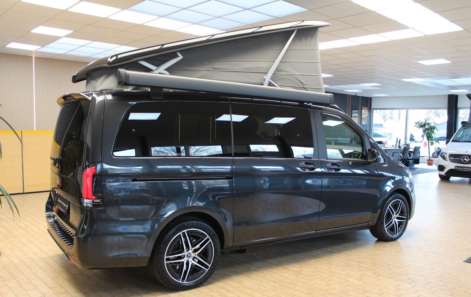 Mercedes-Benz V300 Marco Polo Edition Küche 4Matic AMG foto 8