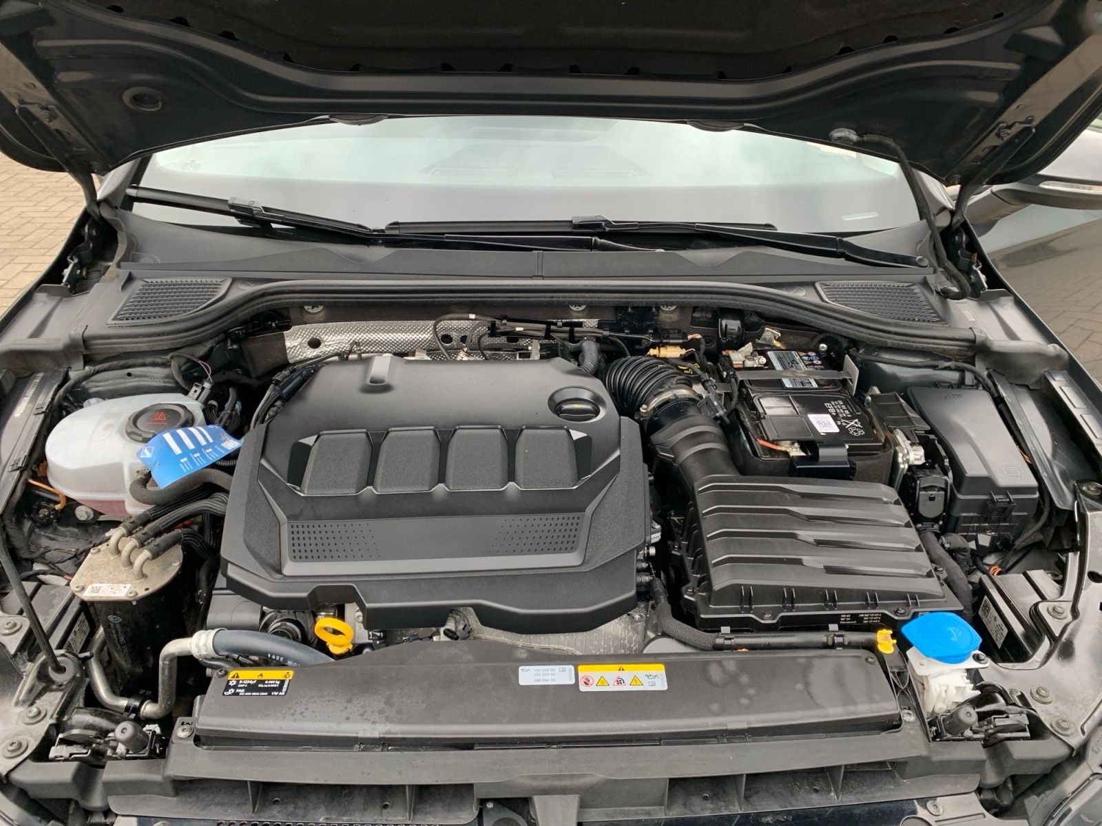 Volkswagen Golf Life 2.0 TDI DSG 3,99% NAV APP ACC LED PDC foto 21