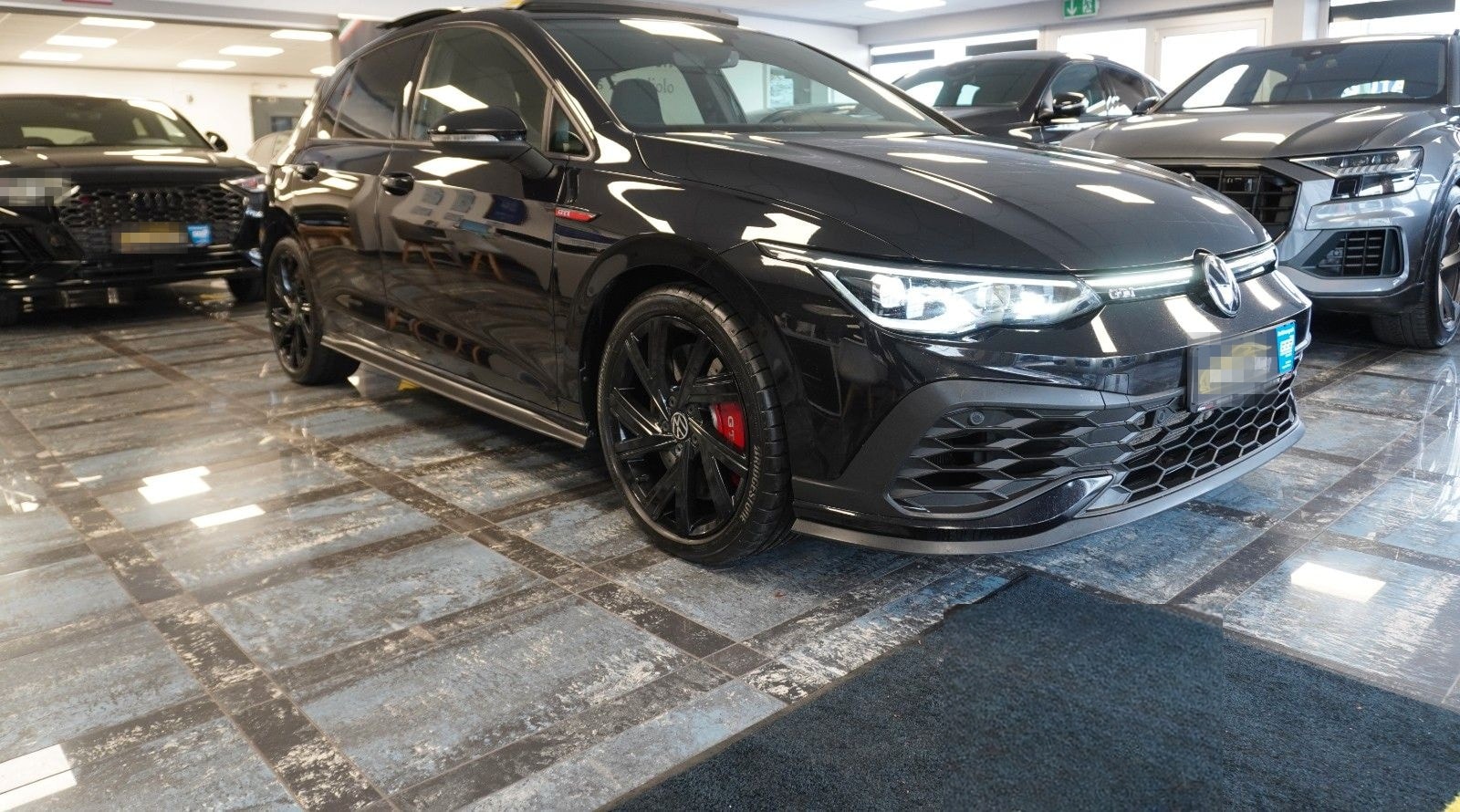 Volkswagen Golf VIII Lim. GTI Clubsport/Panorama/IQ light/ foto 8