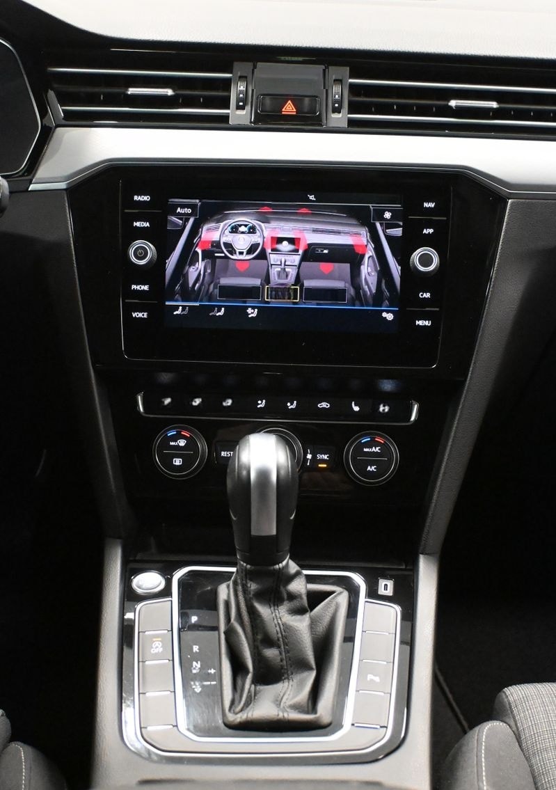 Volkswagen Passat Business *LED *AHK *ACC *RFK *MASSAGE foto 17