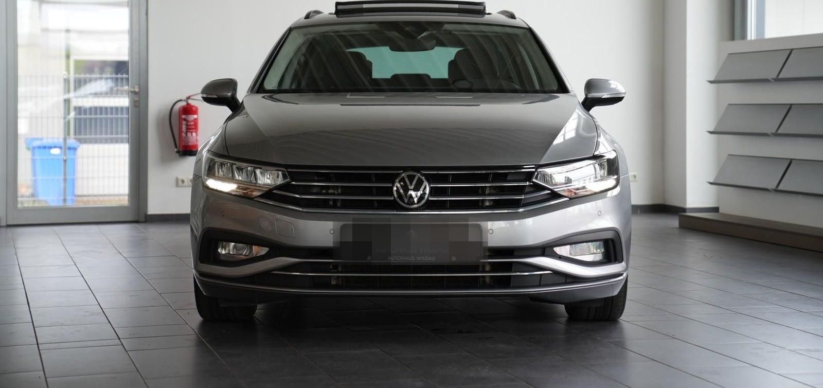 Volkswagen Passat Variant Business *AUT*PANO*AHK*NAV*ACC*36 foto 3