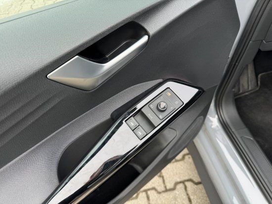 Volkswagen ID.3 Pure Performance City Navi LED Sitzheizung  foto 18