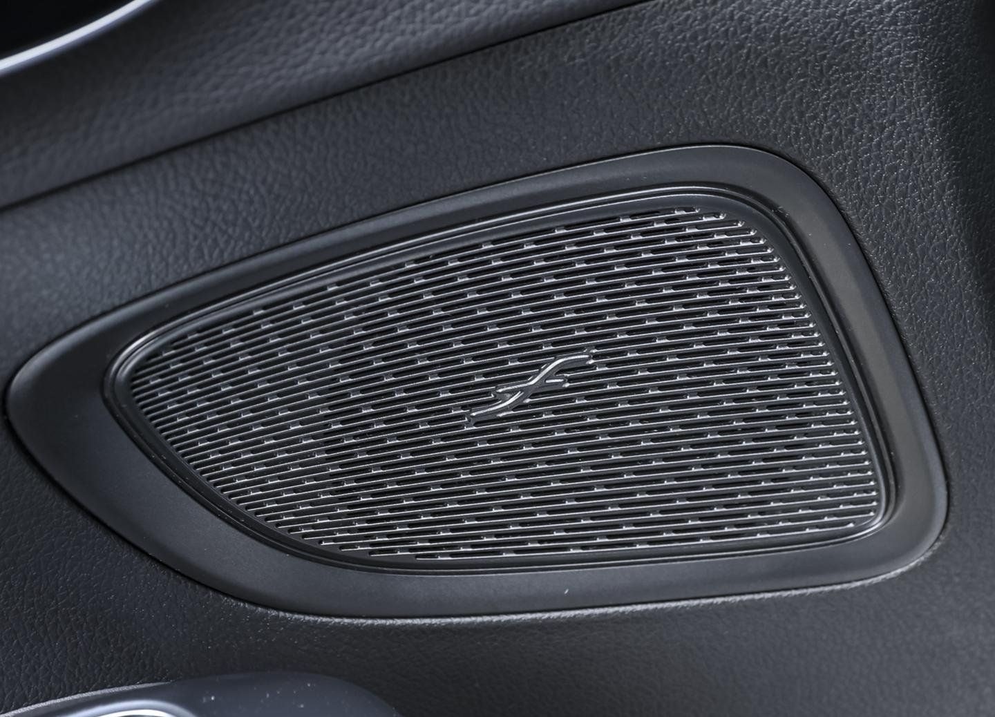 Mercedes-Benz C 180 T AMG Panorama HeadUp 360°-Kamera MBUX LED foto 16