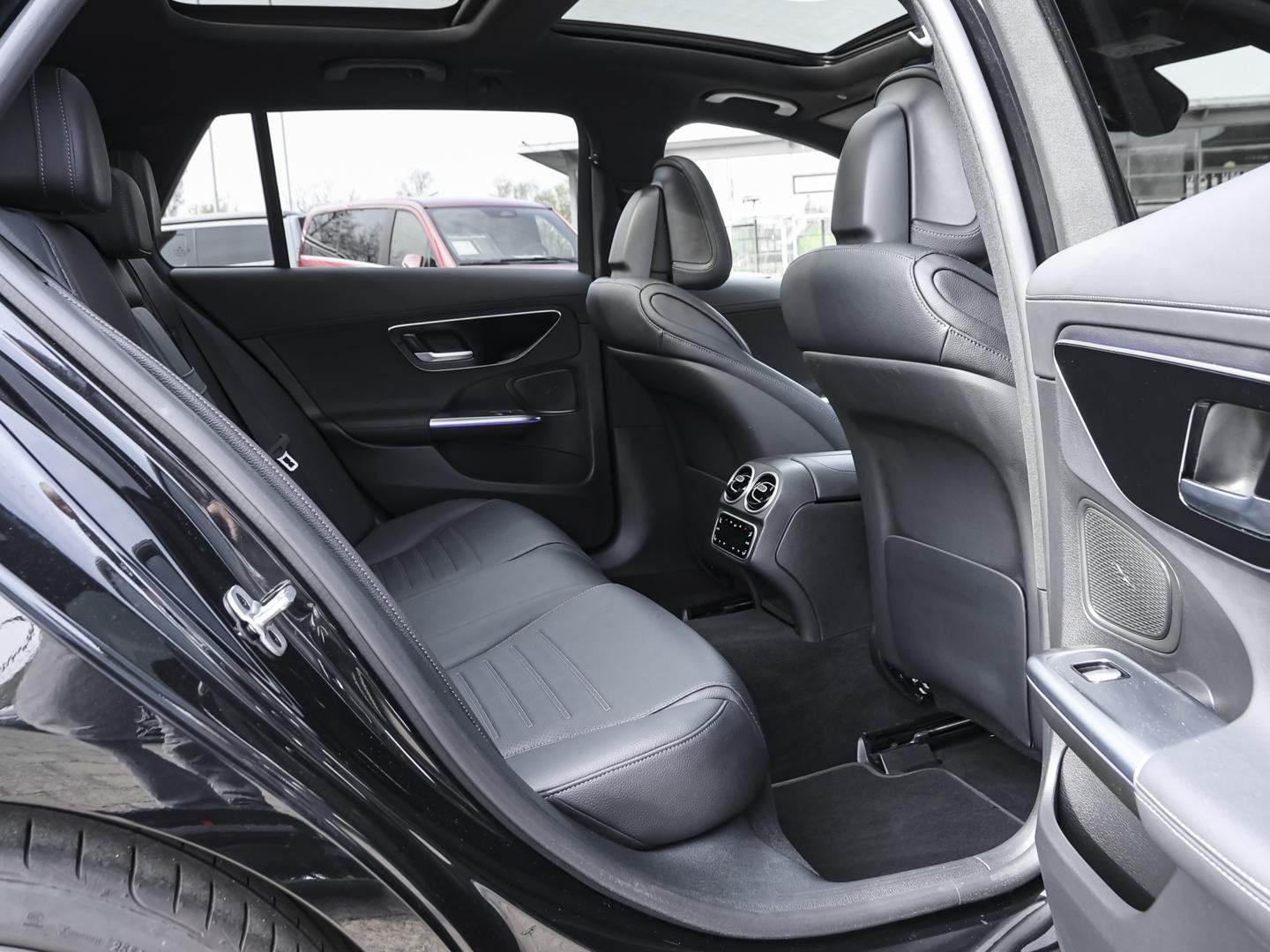 Mercedes-Benz C 180 T AMG Panorama HeadUp 360°-Kamera MBUX LED foto 7