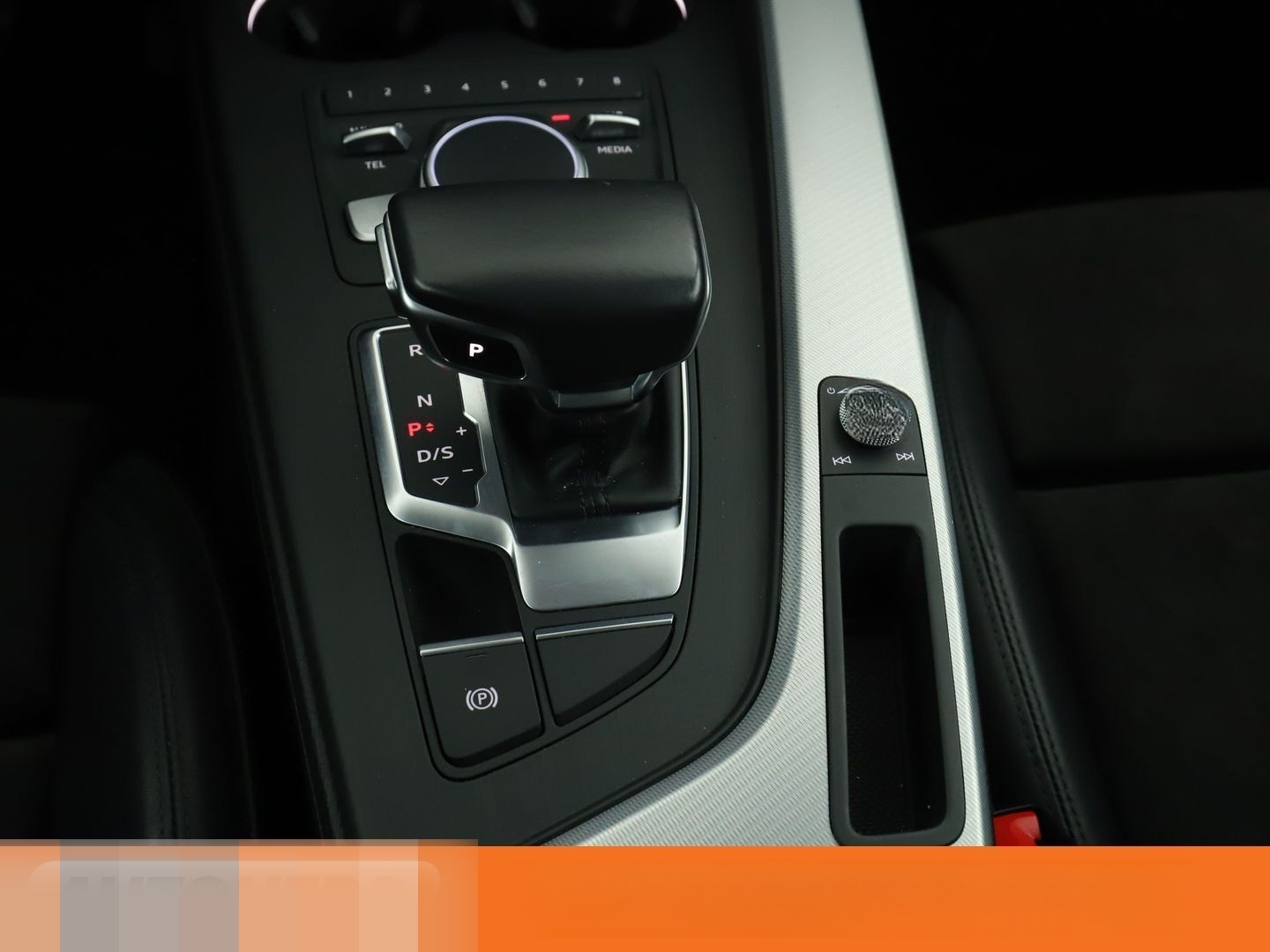 Audi A4 2.0 TDI Sport Aut.*NAVI*TEMPO*PDC*SHZ*ALU* foto 25