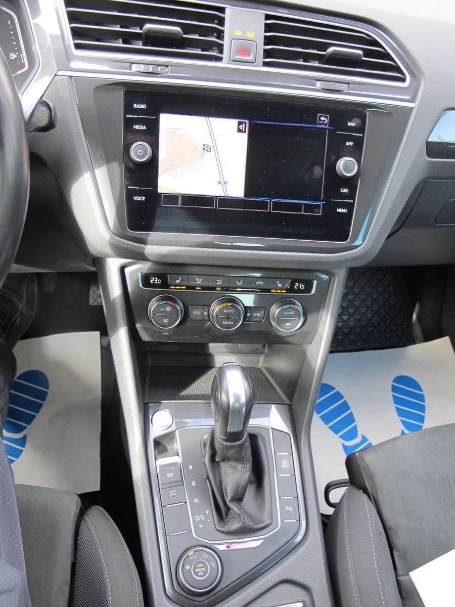 Volkswagen Tiguan Highline 4Motion Unfallfrei Scheckheft ! foto 18