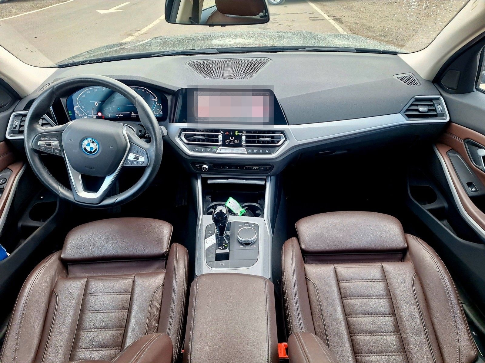 BMW 320e*Navi*LED*Leder*SHZ*Cam-PDC*ToteWinkel foto 8