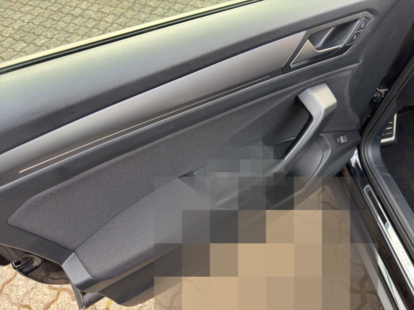 Volkswagen T-Roc 1.5 TSI R-Line,LED,e-Klappe,Winterp,19" foto 9