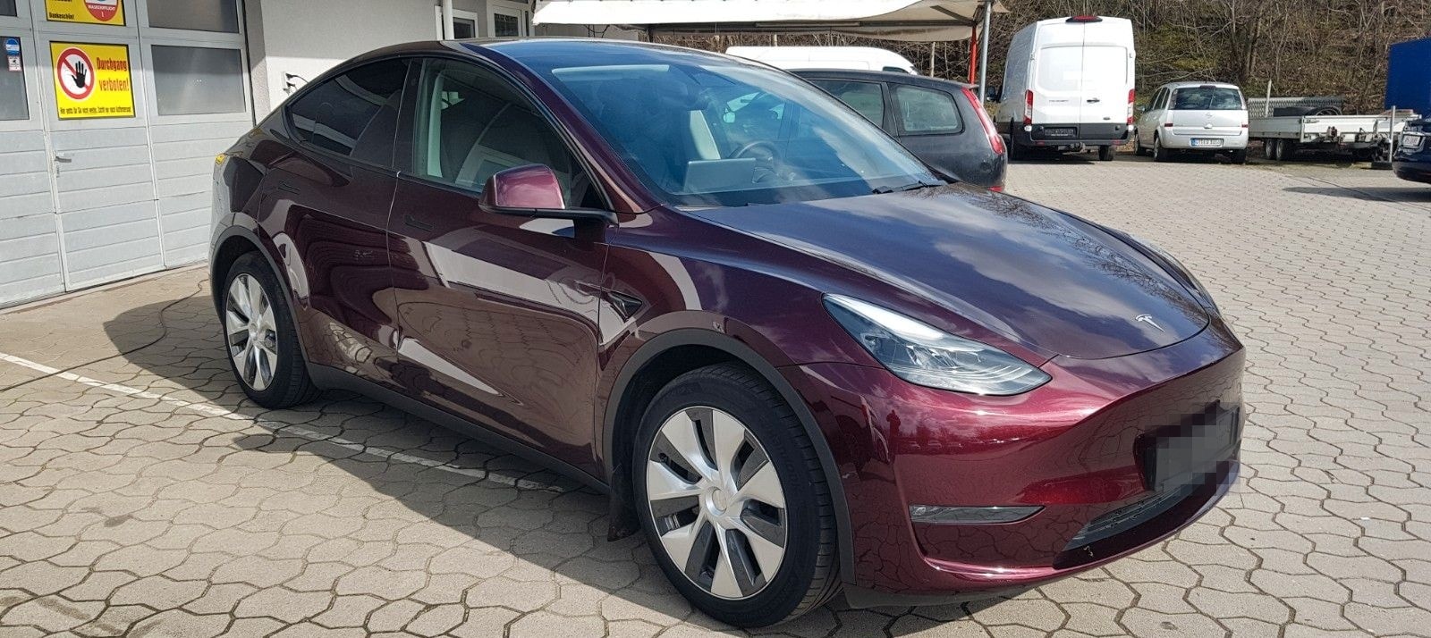 Tesla Model Y Long Range Dual AWD foto 2