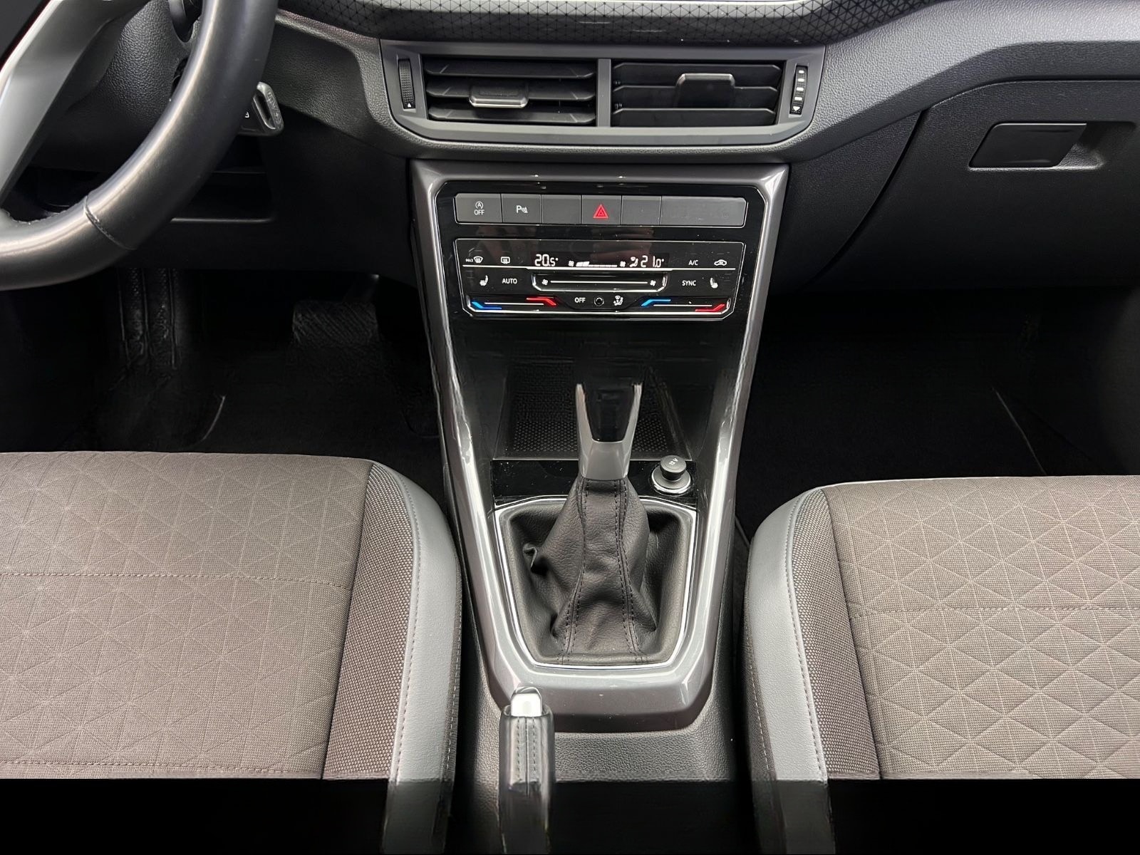 Volkswagen T-Cross Style DSG SHZ LED ACC Tempomat Kamera BT foto 23