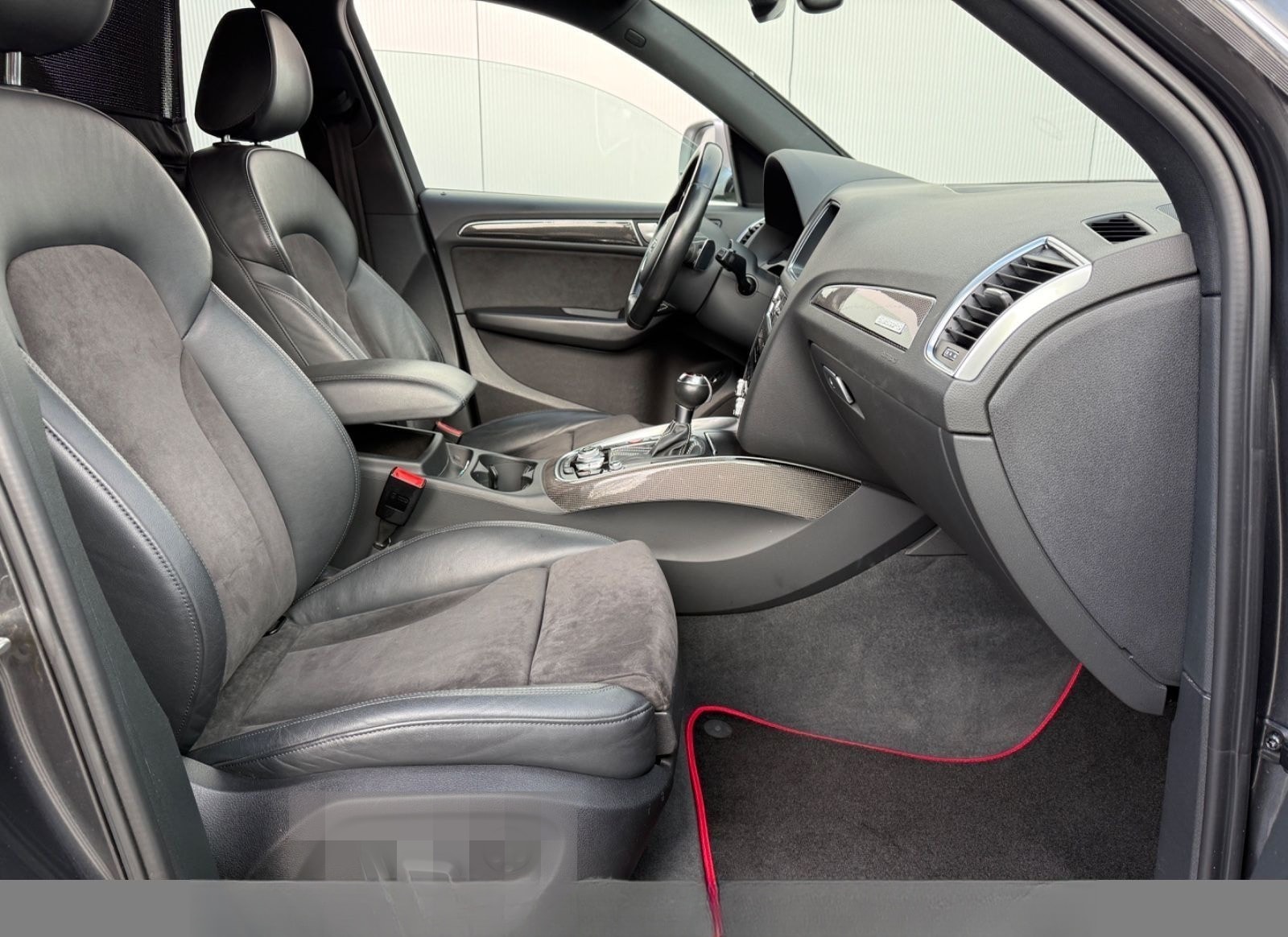 Audi SQ5 3.0 TDI competition quattro Service foto 16