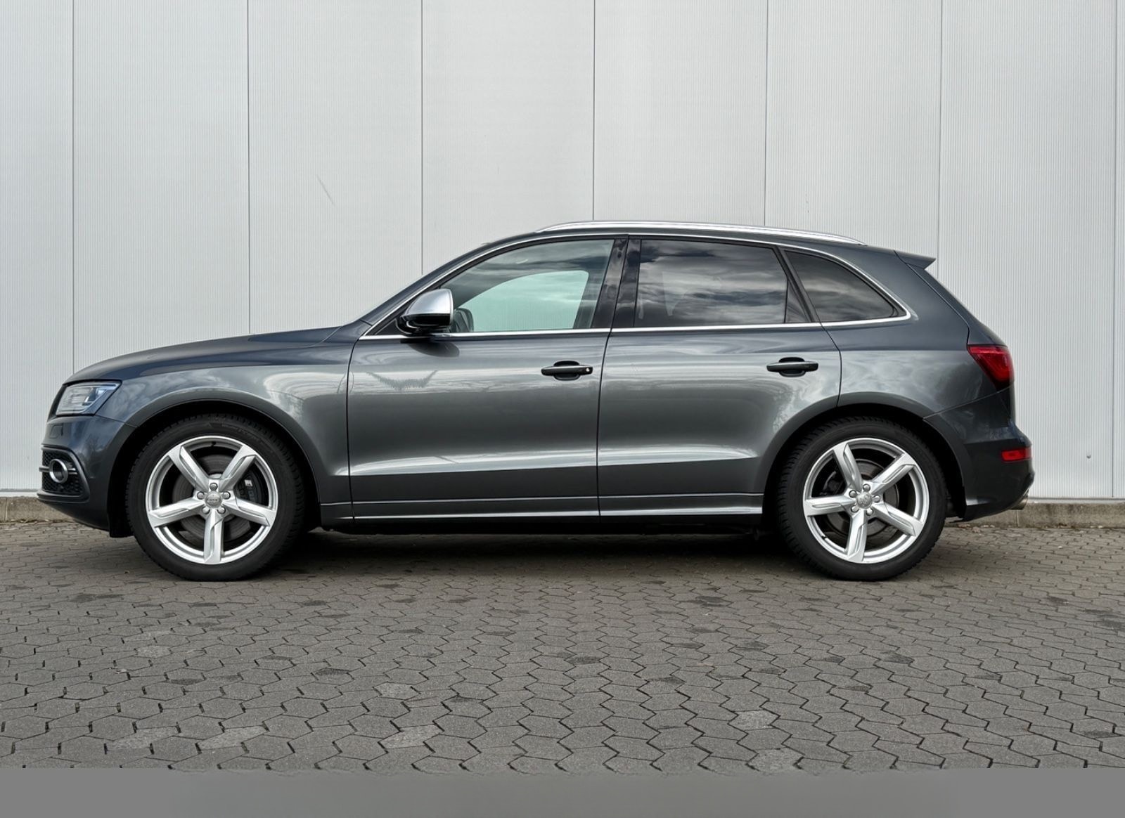 Audi SQ5 3.0 TDI competition quattro Service foto 10