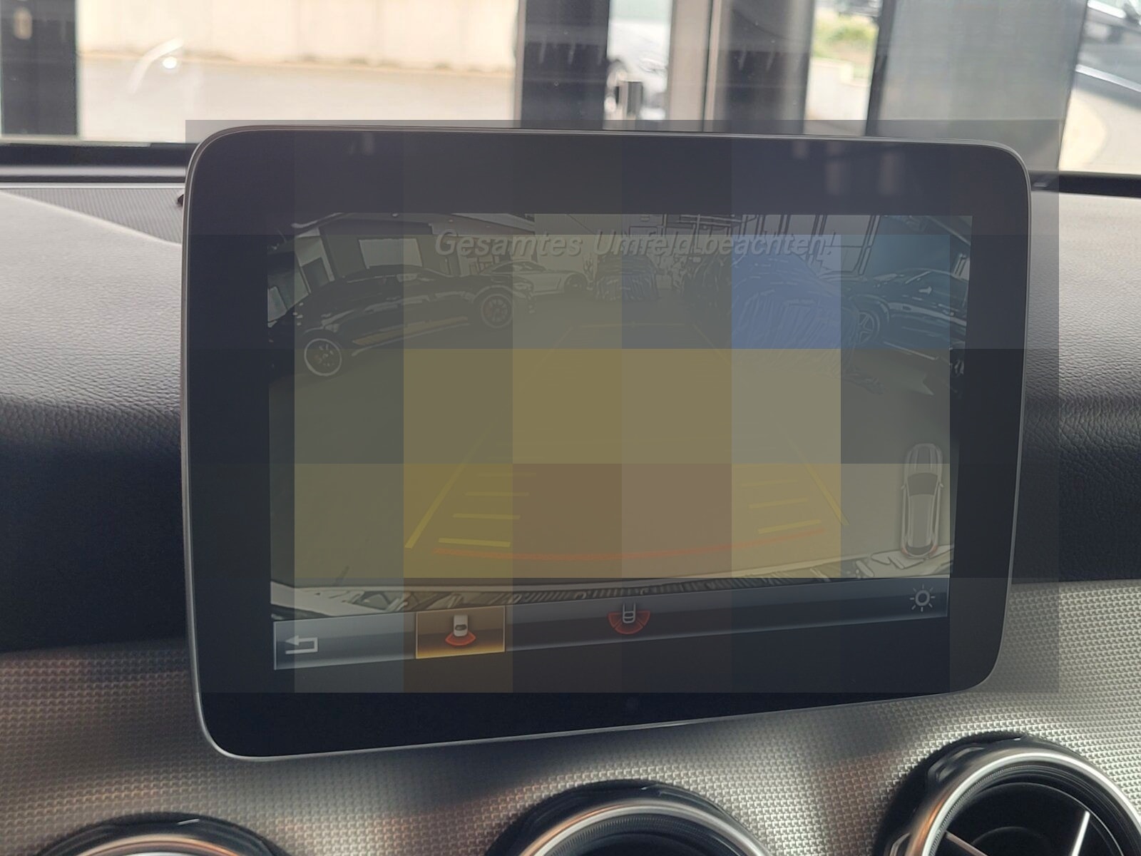 Mercedes-Benz GLA 250 4M URBAN TWA NAVI PANO LED RFK SPIEGEL.P foto 16