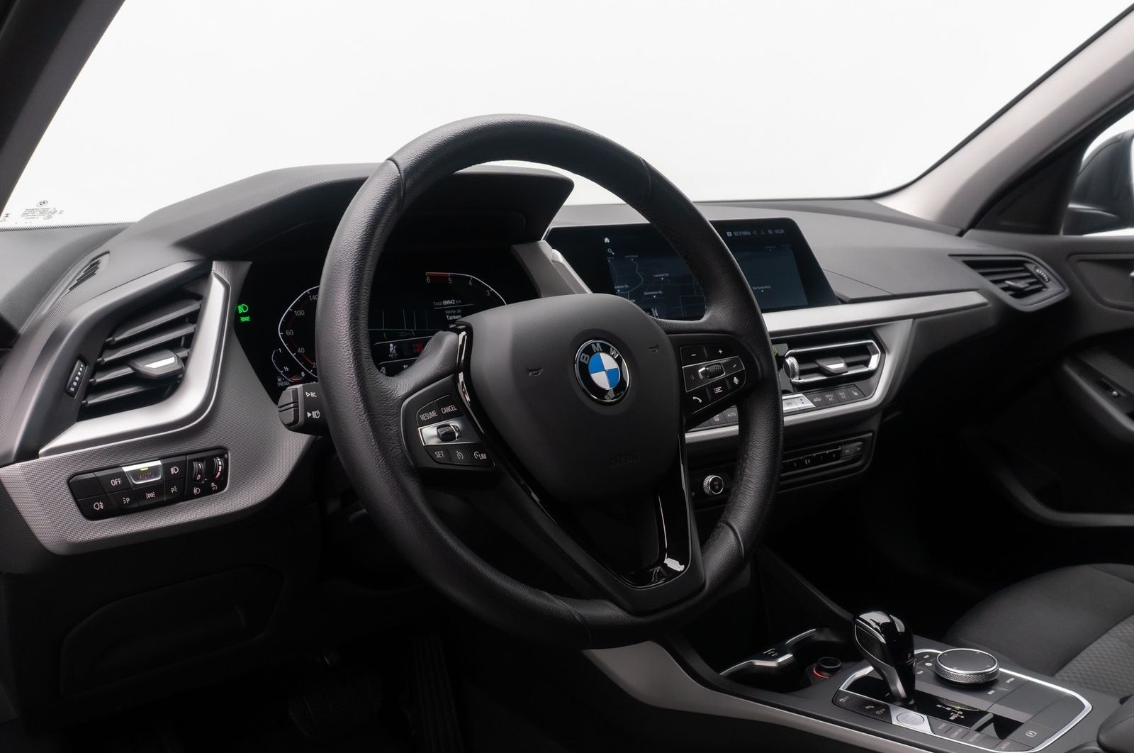 BMW 118d GeschwindigReg PDC DAB LED CockpitPro WLAN foto 20