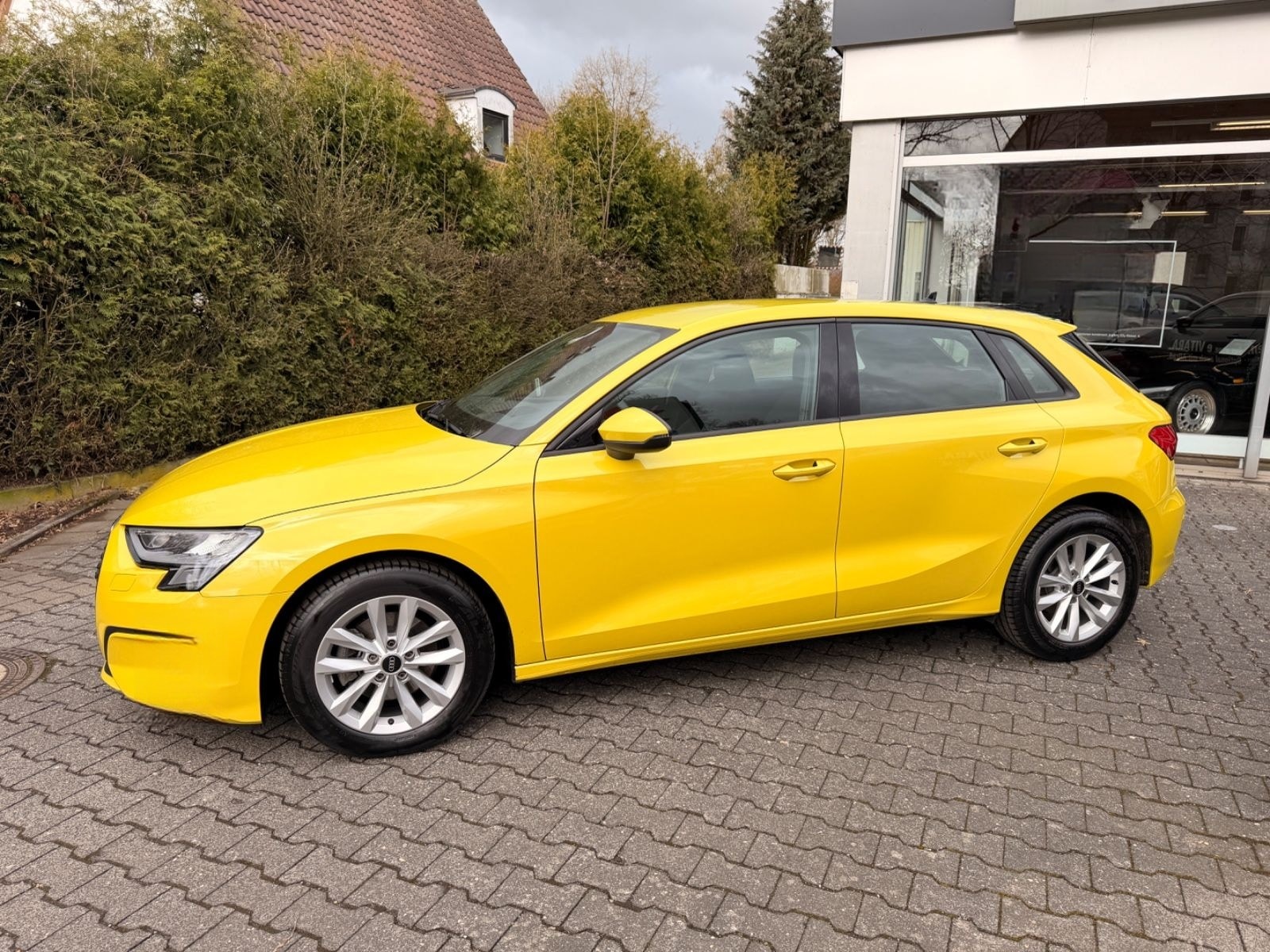 Audi A3 Sportback 30 TFSI VIRTUELL NAVI HEAD-UP B+O foto 9