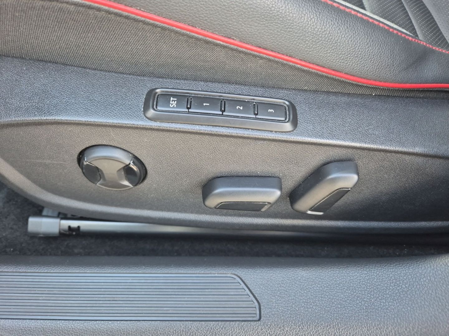 Volkswagen Golf GTI Clubsport DSG Leder Panorama Matrix CAM foto 19