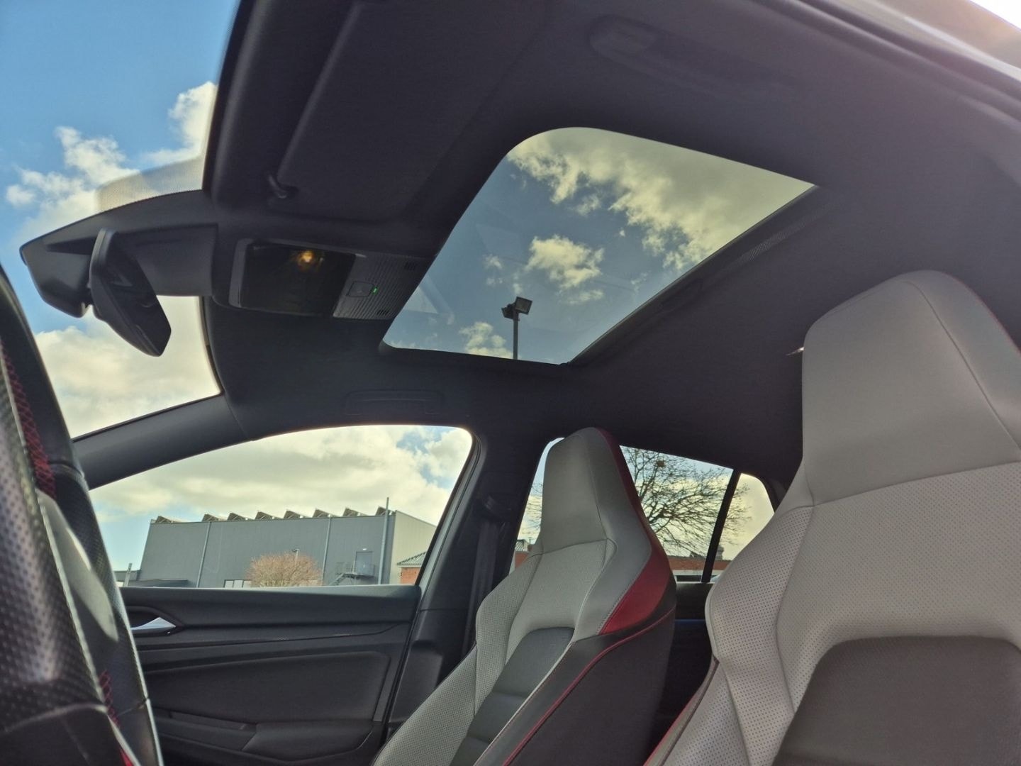 Volkswagen Golf GTI Clubsport DSG Leder Panorama Matrix CAM foto 20