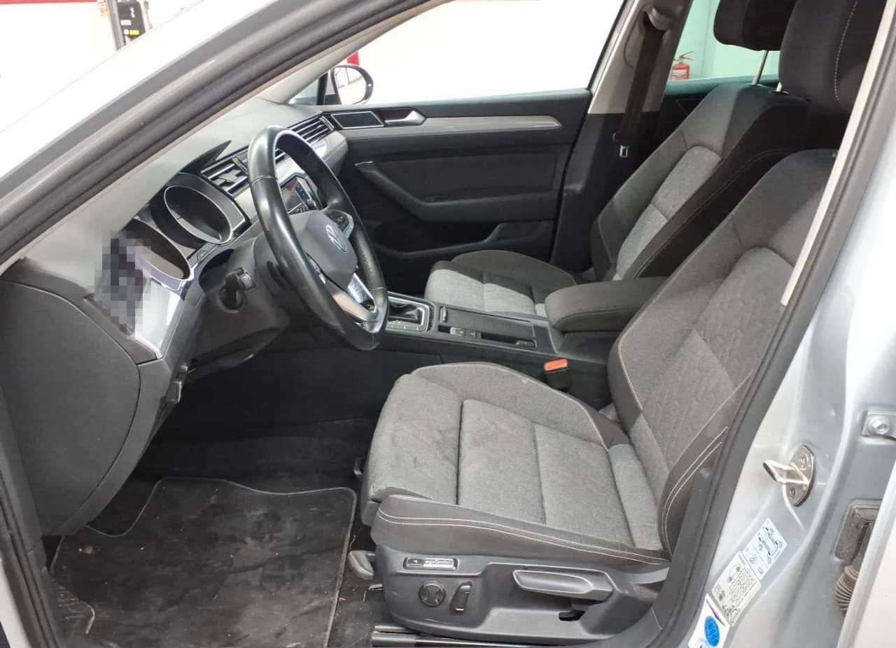 Volkswagen Passat Variant 2.0 TDI AHK HUD NAV LED foto 3