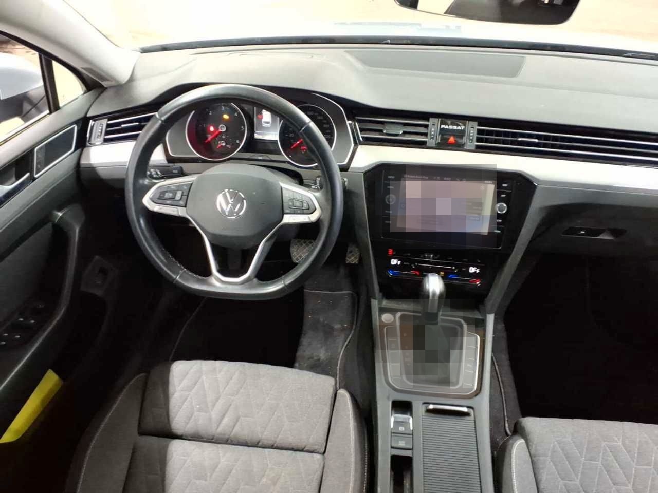 Volkswagen Passat Variant 2.0 TDI AHK HUD NAV LED foto 5
