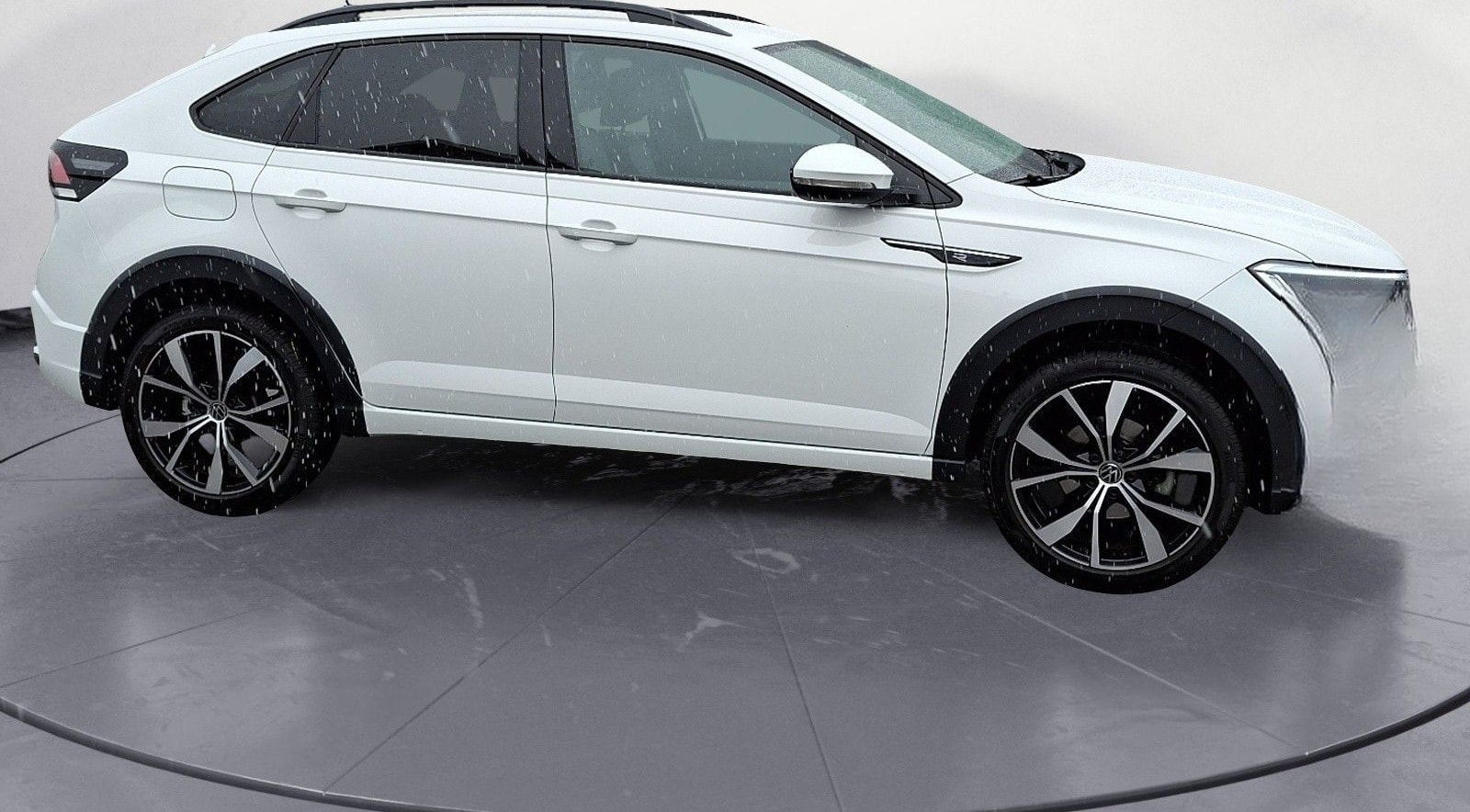 Volkswagen Taigo R-Line 1,5 TSI OPF DSG foto 6