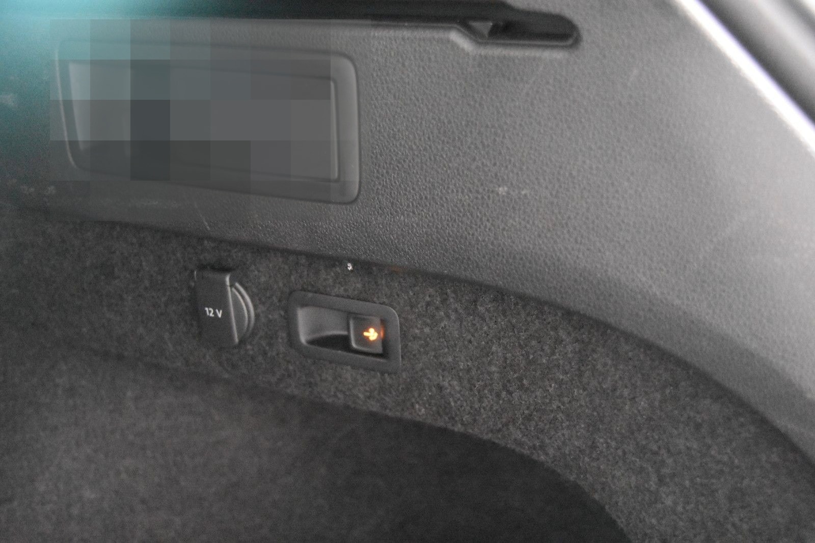 Volkswagen Passat Business DSG LED Navi Kam Leder ACC AHK foto 7