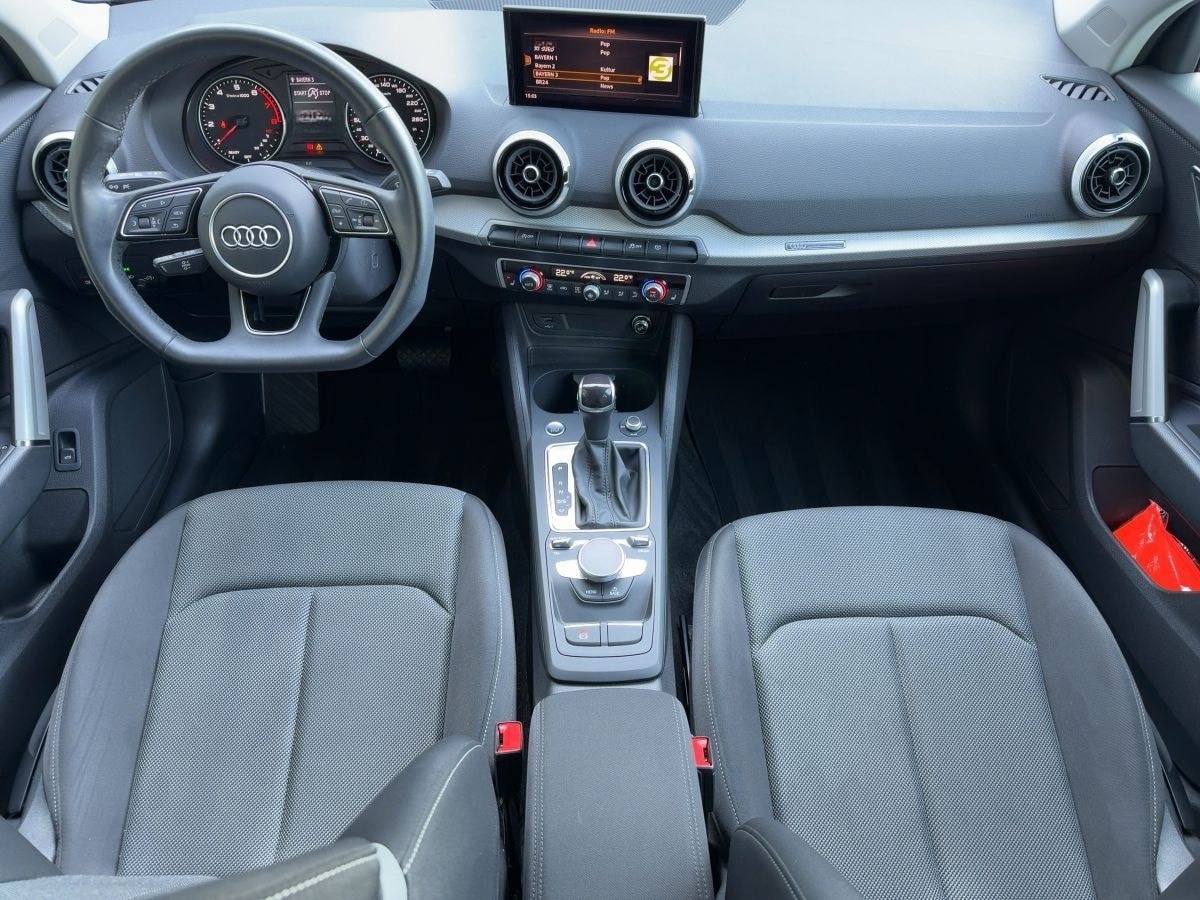 Audi Q2 35 TFSI S-TR S-LINE LED+PDC+GRA+SHZ+18"LM foto 9