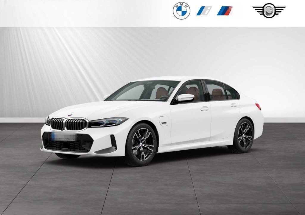 BMW 330e Limousine MSport PA LCProf HiFi foto 1