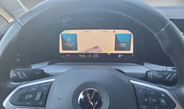 Volkswagen Golf VIII 1.5 TSI ACTIVE STANDHZ+RFK+HEAD-UP+NAV foto 16